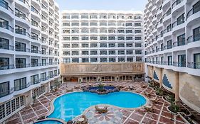 Azal Pyramids Hotel
